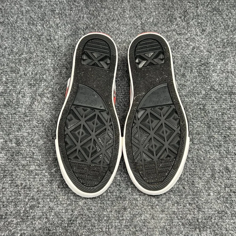 Converse dr seuss